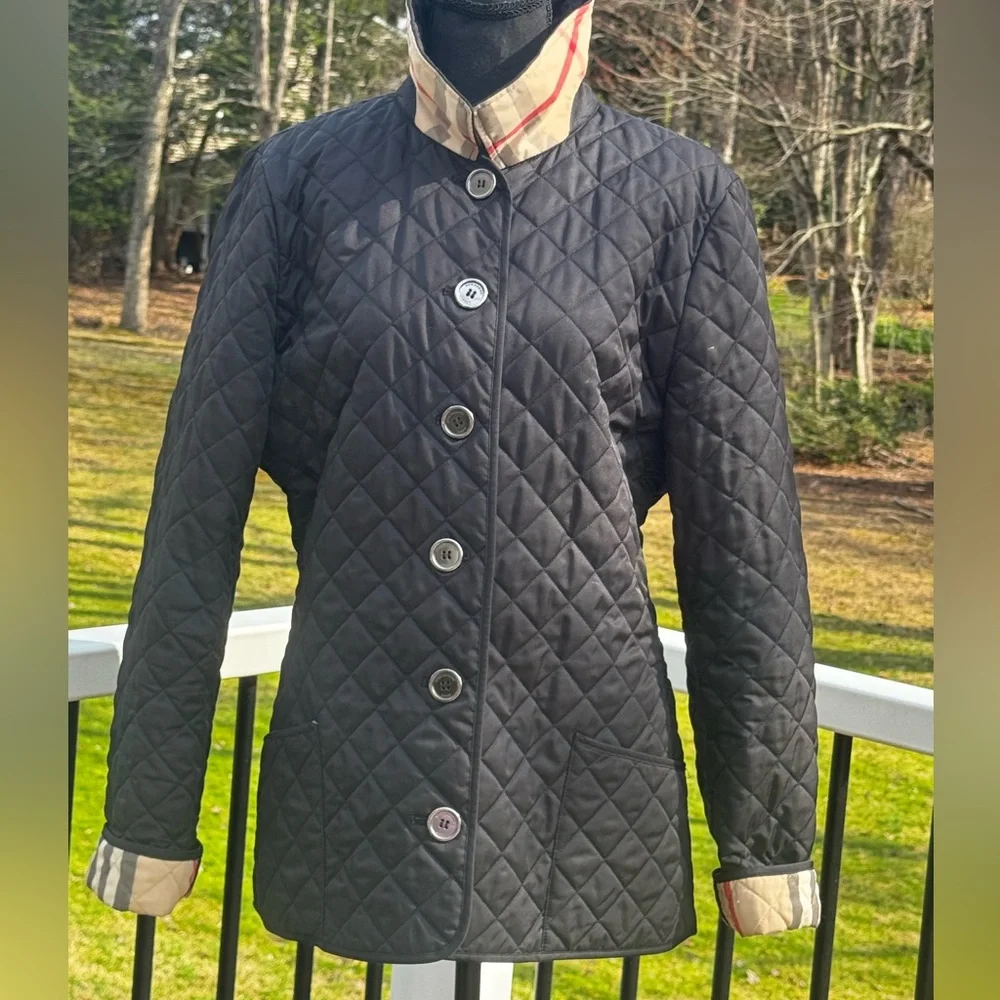 Burberry Black Quilted Authentic Jacket with Signature Check Trim Size XL - Picture 3 of 12